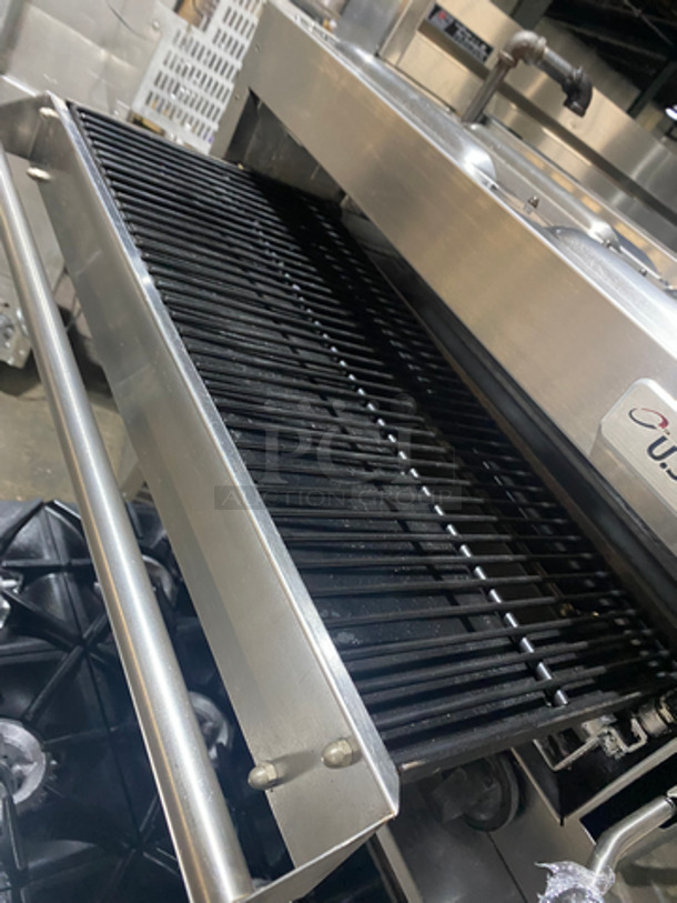 GREAT! Sunfire Commercial Natural Gas Powered 6 Burner Stove! With Raised Backsplash & US Range Cheese Melter/Salamander Overhead! With Full Size Oven Underneath! All Stainless Steel! On Casters! - Image 10 of 11