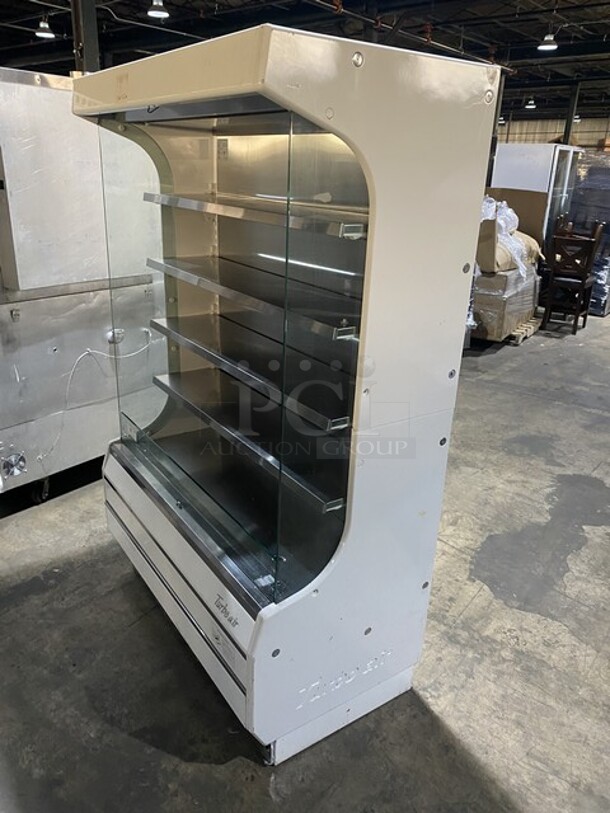 Nice! Turbo Air Refrigerated Open Grab-N-Go Merchandiser Case! Model TOM50W Serial TOM5016X027! 1Phase!  - Image 2 of 9