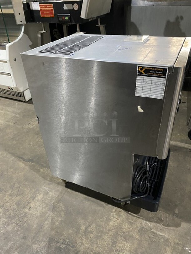 Sweet! Hoshizaki Counter Top Ice/Water Machine Dispenser Combo! Model DCM270BAH Serial F09080E! 115V 1 Phase! On Legs!  - Image 2 of 8