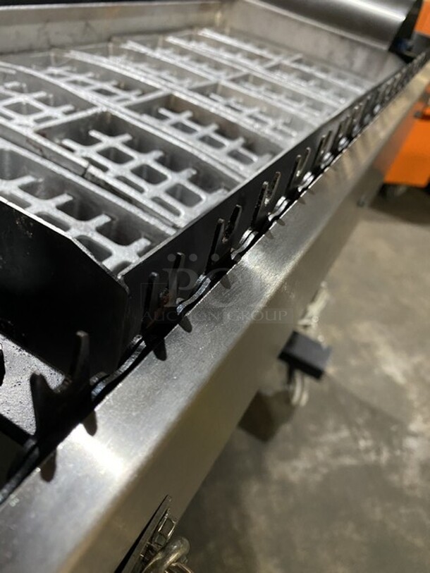 Amazing! RARE FIND! ROTOQUIP Natural Gas Powered SKEWER Style Char Broiler Grill! With Automated Hands Free Spinner! Model CON25X14 Serial 25X14110V0001A! On Casters!  - Image 8 of 12