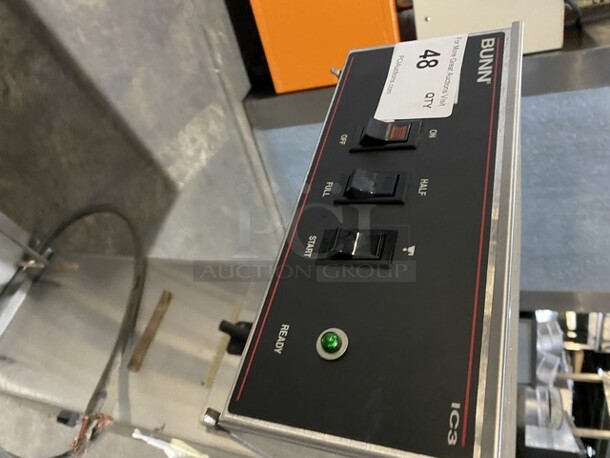 Bunn Counter Top Coffee Brewer Machine! Model IC3 Serial IC00009967! 120/208V 1 Phase!  - Image 5 of 12
