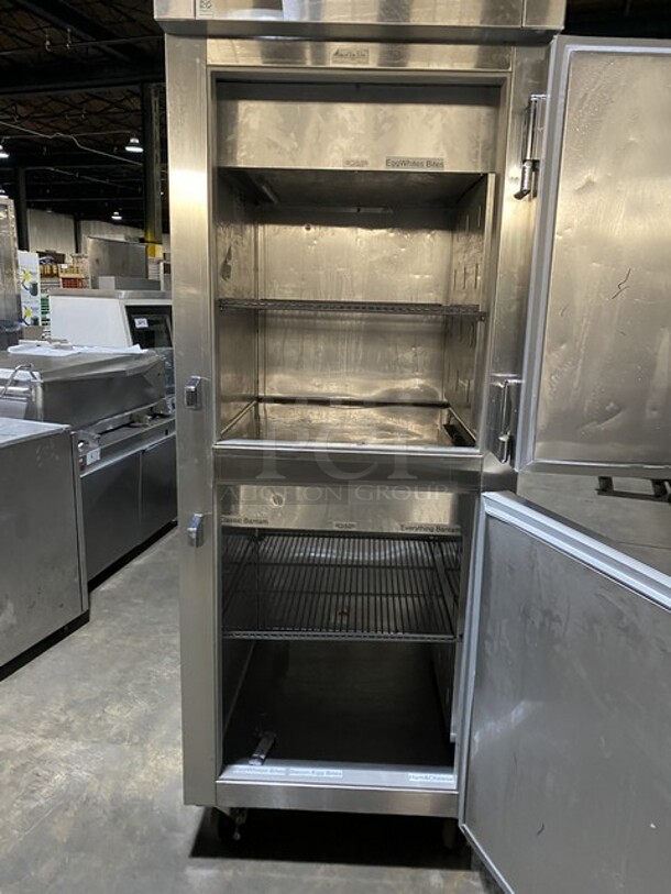 Amazing! 2016 Late Model! True 2 Door Reach In Cooler & Freezer Combo! Dual Zone! Model STG1DT-2HS Serial 8629915! 115V 1 Phase!  On Commercial Casters! Working When Removed!  - Image 5 of 9