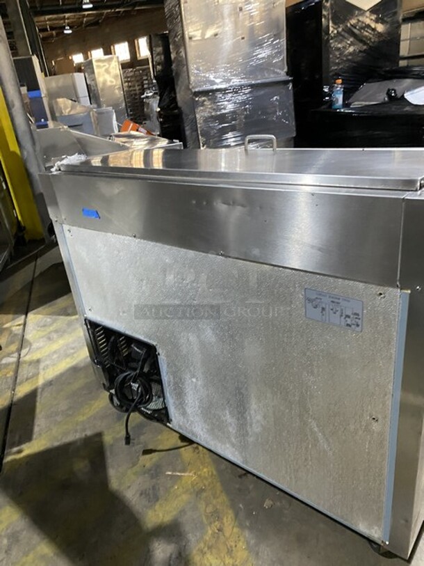 Nice! Entree Refrigerated 44 Inch Pizza Prep Table! With Cold Top! Model P44! 115V 1 Phase! On Commercial Casters!  - Image 3 of 10