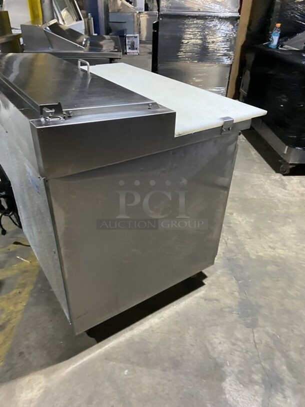 Nice! Entree Refrigerated 44 Inch Pizza Prep Table! With Cold Top! Model P44! 115V 1 Phase! On Commercial Casters!  - Image 4 of 10