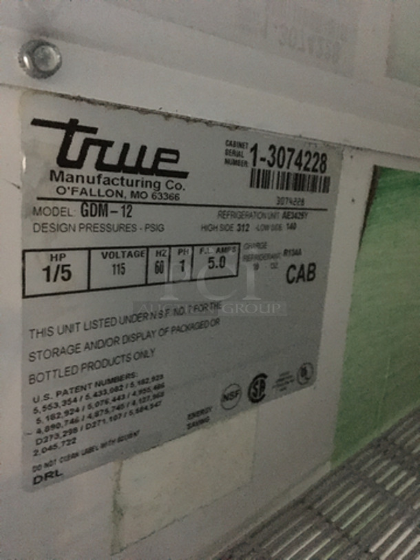 True One Glass Door Reach In Cooler Merchandiser! Model GDM12 Serial 13074228! 115V 1 Phase! With Poly Coated Racks!  - Image 7 of 8