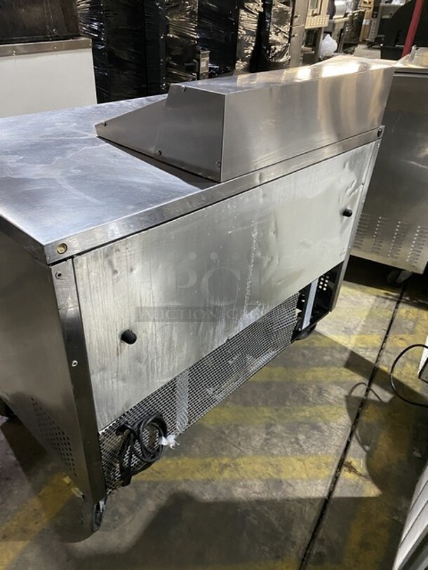 Wow! True All Stainless Steel Refrigerated Bain Marie Prep Table! Model TSSU-48-08 Serial 7493962! 115V 1 Phase! On Commercial Casters!   - Image 3 of 9