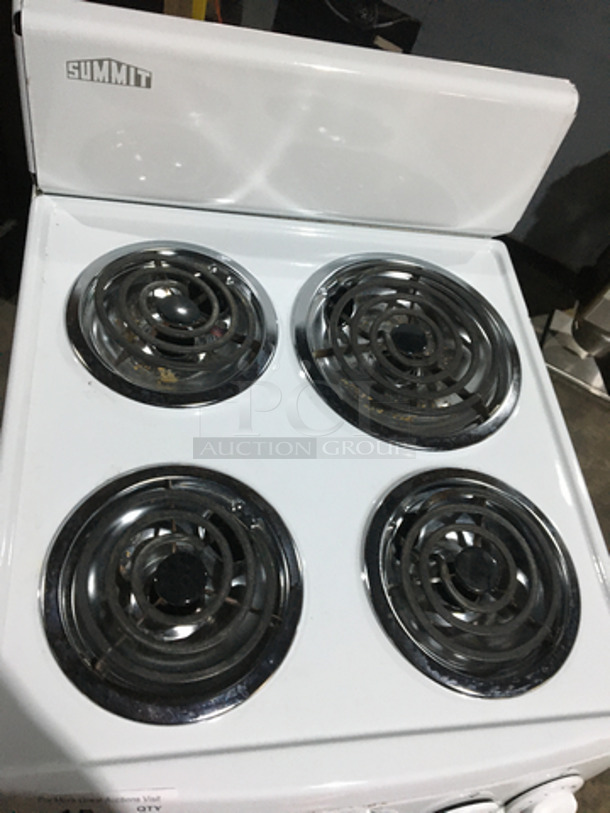 Summit Electric Powered 4 Burner Range! With Oven!   - Image 5 of 10