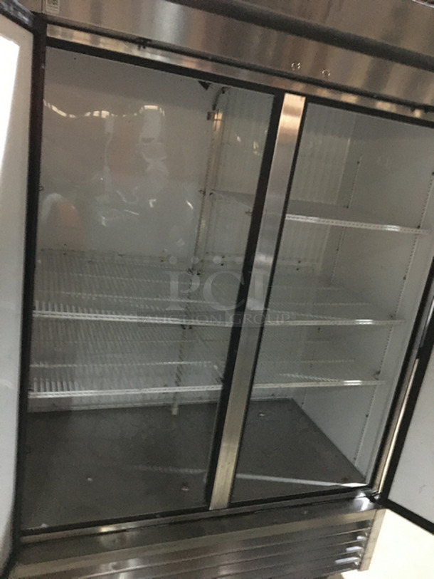 FAB! True 2 Door All Solid Stainless Steel Reach-In Freezer! On Casters! Model T-49F! 115 Volts 1 Phase!    - Image 5 of 9