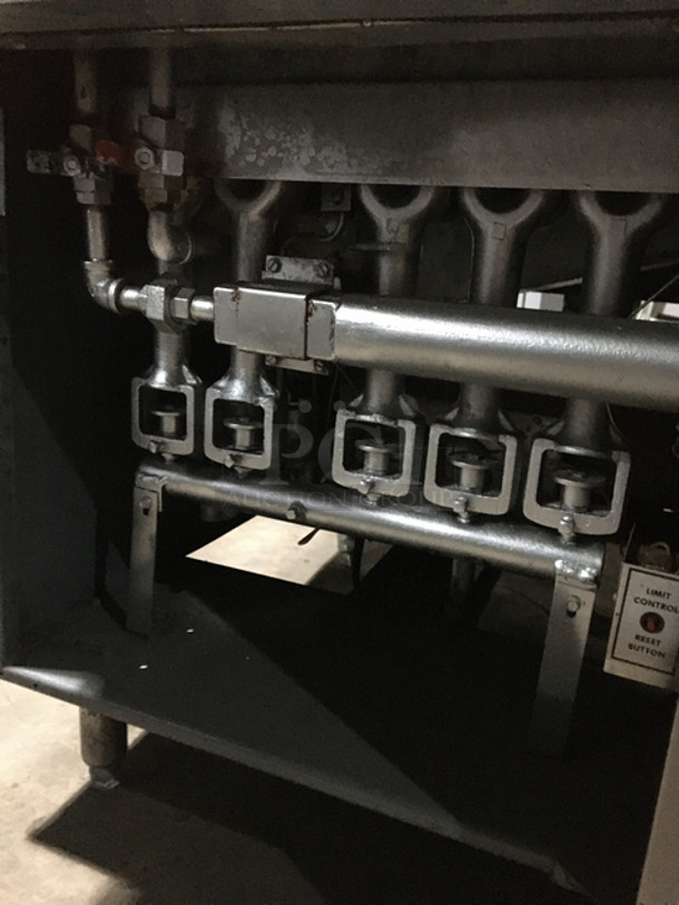 Pitco Frialator 2 Natural Gas Powered 75 LBS Deep Fat Fryers! With Dump Station! All Stainless Steel! All 3 On Legs! - Image 9 of 12