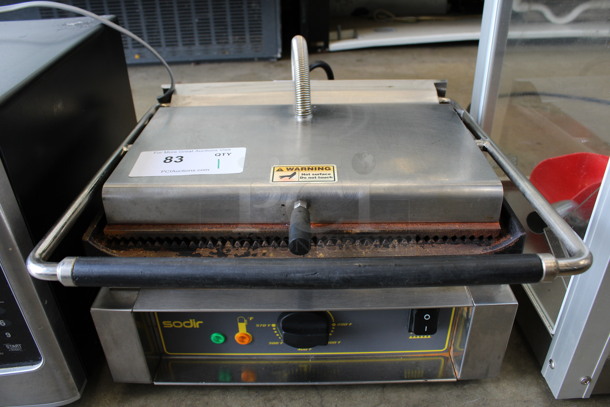 Equipex Sodir Model Panini Stainless Steel Commercial Countertop Panini Press. 208/240 Volts, 1 Phase. 15x16x9