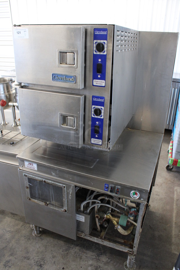 Cleveland Model 36CGM300 Stainless Steel Commercial Propane Gas Powered 2 Deck Steam Cabinet. 300,000 BTU. 35x38x64
