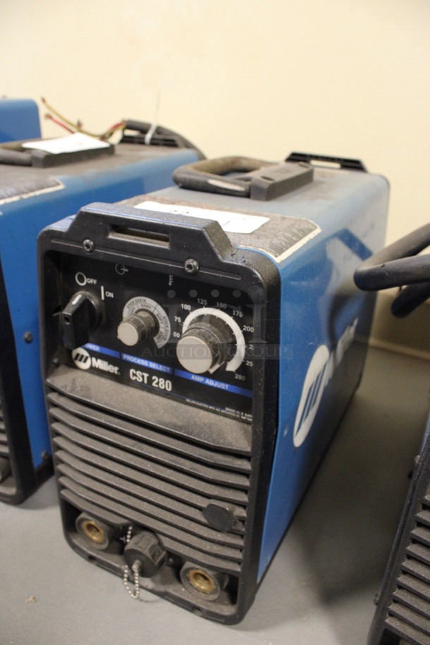 Miller Millermatic CST 280 MIG Wire Welder. 208-230/400-460 Volts, 1/3 Phase. 7.5x17.5x13. (Room 130) - Image 3 of 7