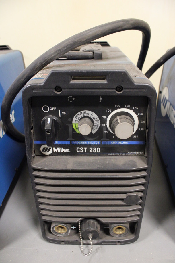 Miller Millermatic CST 280 MIG Wire Welder. 208-230/400-460 Volts, 1/3 Phase. 7.5x17.5x13. (Room 130)