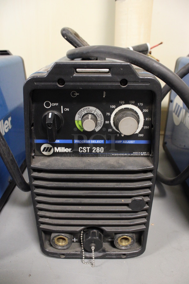 Miller Millermatic CST 280 MIG Wire Welder. 208-230/400-460 Volts, 1/3 Phase. 7.5x17.5x13. (Room 130)