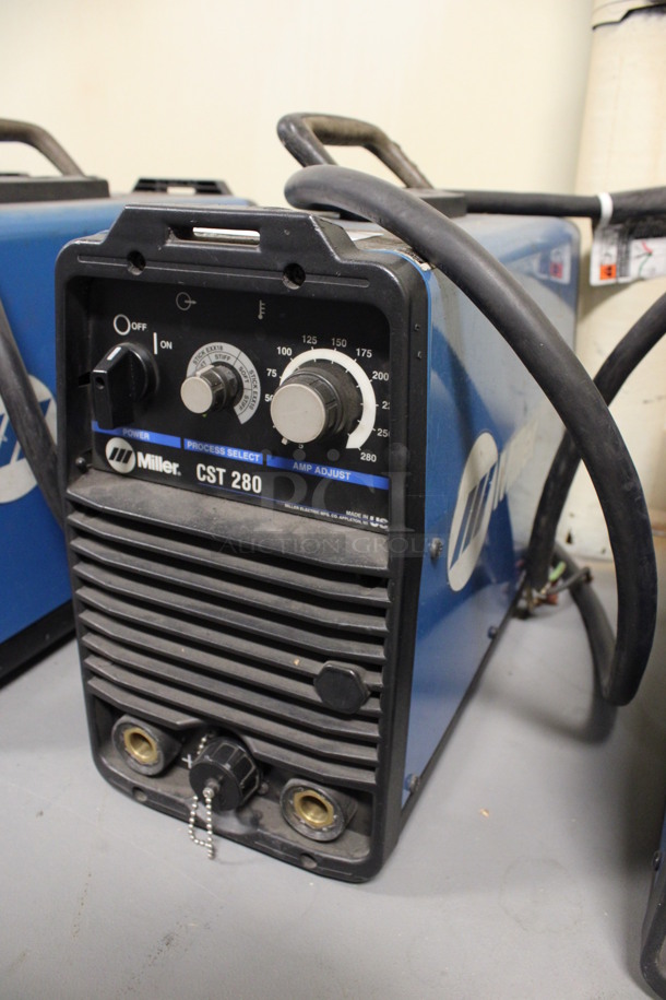 Miller Millermatic CST 280 MIG Wire Welder. 208-230/400-460 Volts, 1/3 Phase. 7.5x17.5x13. (Room 130) - Image 2 of 6