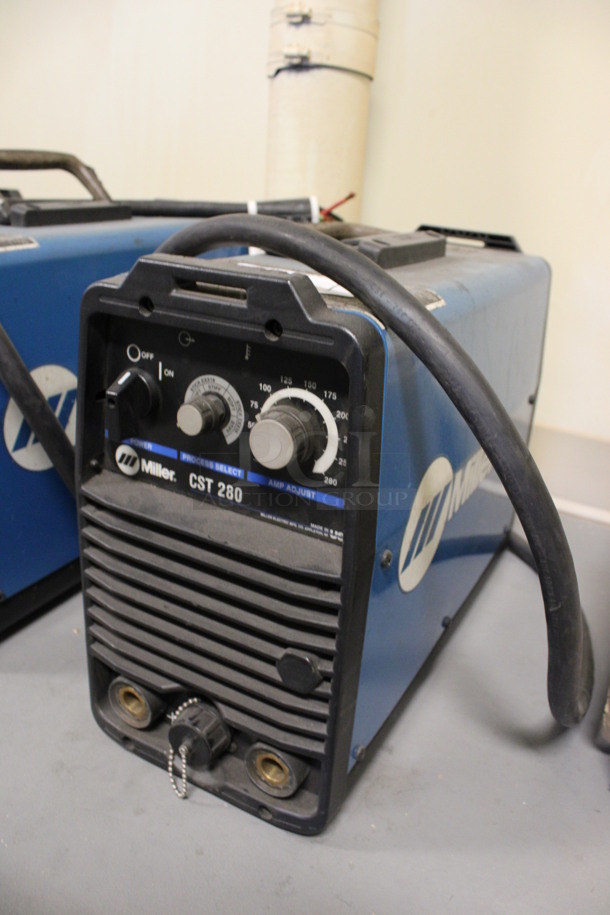 Miller Millermatic CST 280 MIG Wire Welder. 208-230/400-460 Volts, 1/3 Phase. 7.5x17.5x13. (Room 130) - Image 3 of 6