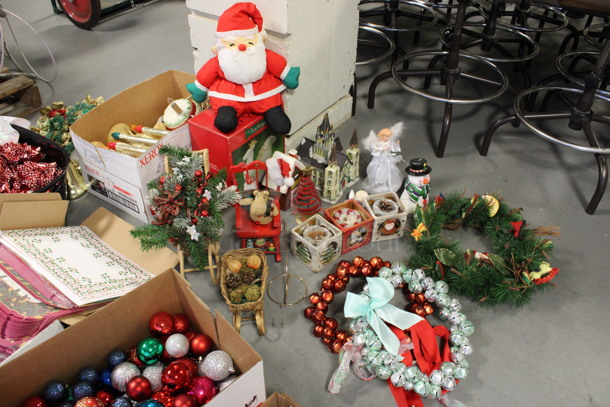 ALL ONE MONEY! Lot of Various Christmas Decorations Including Ornaments and Garland! (Room 130) - Image 7 of 8