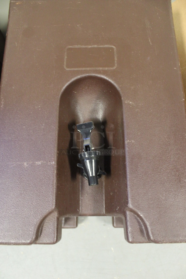 Cambro Model 1000LCD Brown Poly Food Carrying Case. 16x20x25. (Room 130) - Image 5 of 6
