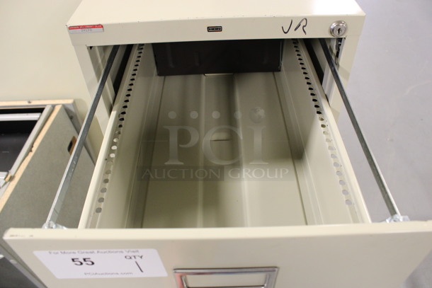 Hon Tan Metal 4 Drawer Filing Cabinet. 15x26x52. (Room 130) - Image 4 of 7