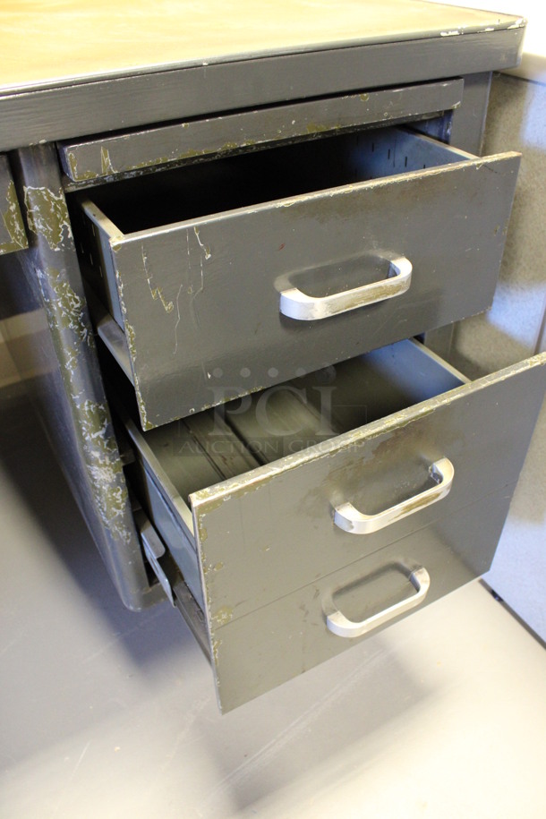 Metal Desk w/ Wood Pattern Desktop and 6 Drawers. 60x34x31. (Room 130) - Image 5 of 8