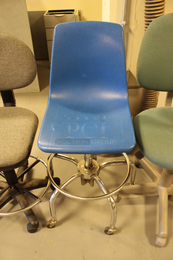 ALL ONE MONEY! Lot of 5 Various Office Chairs on Casters; Pink, Tan, Blue, Green and Maroon. Includes 24x29x38. (Room 130) - Image 3 of 6