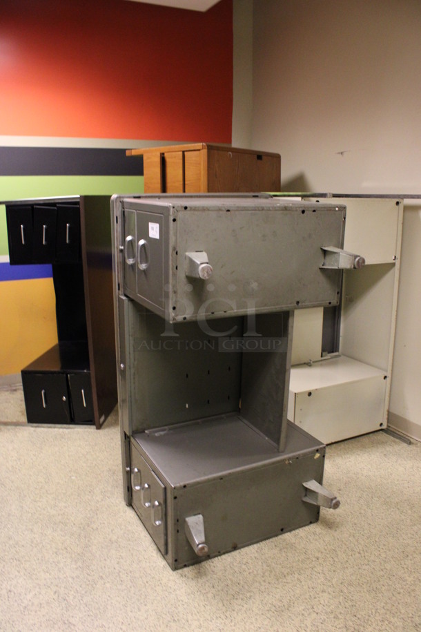 ALL ONE MONEY! Lot of 4 Various 5 Drawer Desks; 3 Metal and 1 Wooden. Includes 60x32x30. (Hallway) - Image 6 of 6