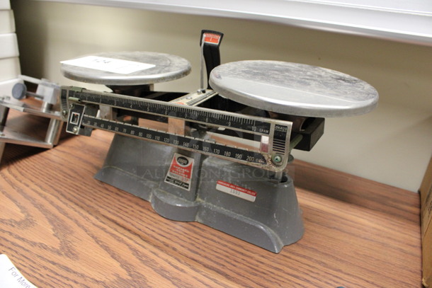 Ohaus Metal Countertop Harvard Trip Balance Scale. 14x6.5x7.5. (Room 105) - Image 4 of 5