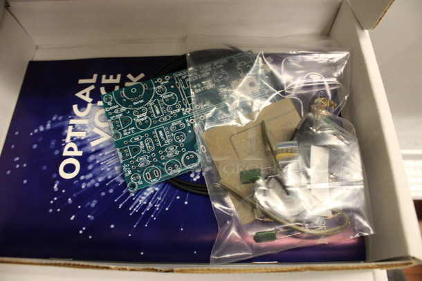 ALL ONE MONEY! Lot of 12 BRAND NEW Industrial Fiber Optics Optical Voice Links. (Room 105) - Image 2 of 5