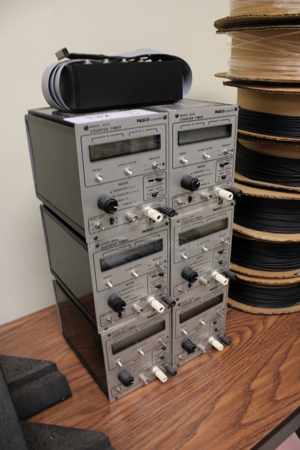6 Pasco Scientific Model 8025 Metal Counter Timers. 9.5x7x5.5. 6 Times Your Bid! (Room 105) - Image 3 of 5