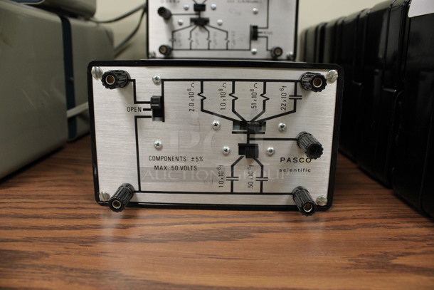 8 Pasco Scientific Units. 6.5x4x3. 8 Times Your Bid! (Room 105) - Image 2 of 4