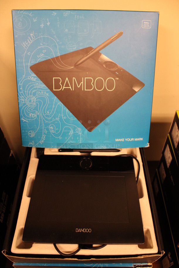 4 IN ORIGINAL BOX! Bamboo Model MTE-450A Graphics Drawing Tablets. 8x7.5x0.5. 4 Times Your Bid! (Room 105)
