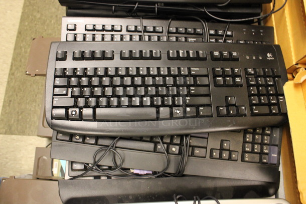 ALL ONE MONEY! Lot of 16 Various Keyboards! Includes 18.5x6.5x1.5. (Room 105) - Image 3 of 5