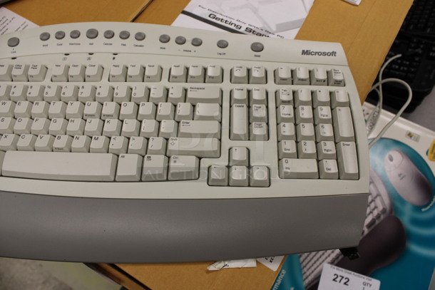 ALL ONE MONEY! Lot of 9 IN ORIGINAL BOX! Microsoft Keyboards! 20x10x1. (Room 105) - Image 4 of 5