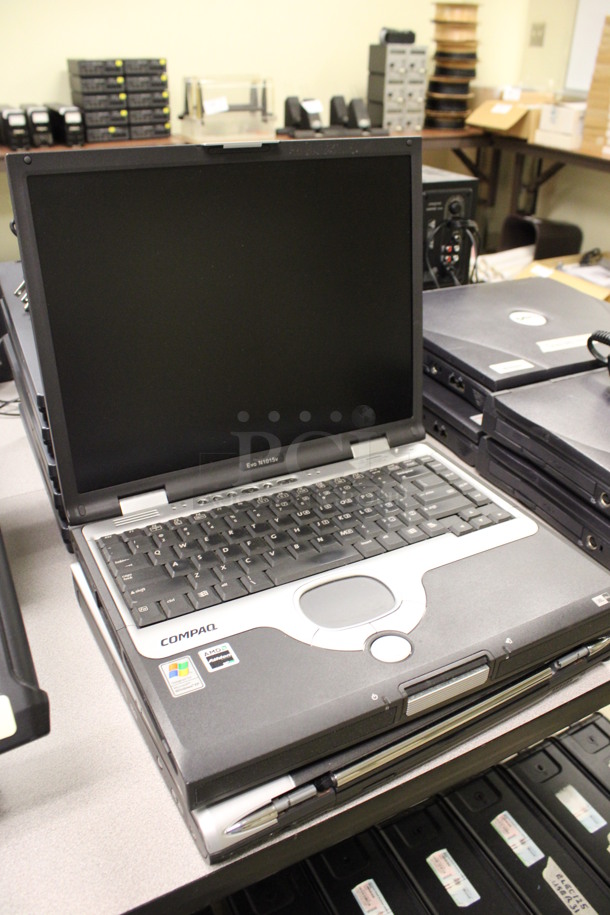 2 Compaq Evo N1015v 15" Laptops w/ 1 Charger. 13x10.5x2. 2 Times Your Bid! (Room 105) - Image 4 of 6