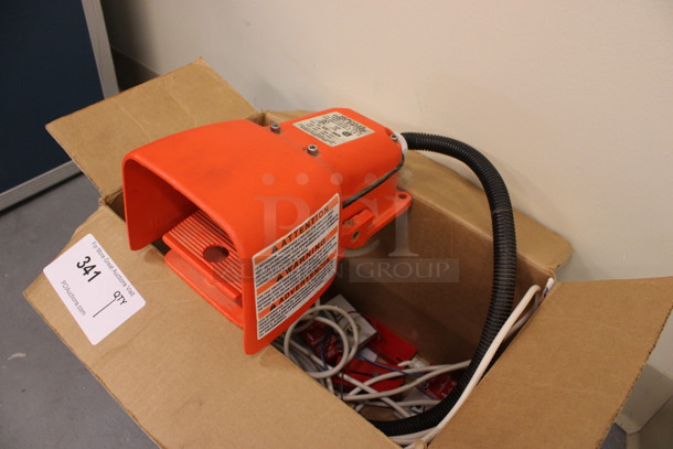 Hercules Foot Switch w/ Various Safety Switches. 6x9x4. (Basement: Room 019) - Image 2 of 6