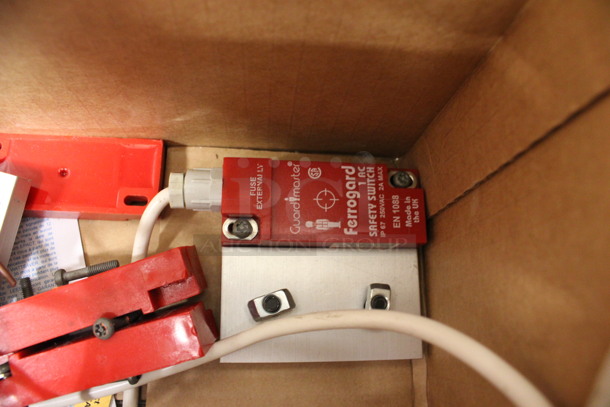 Hercules Foot Switch w/ Various Safety Switches. 6x9x4. (Basement: Room 019) - Image 6 of 6