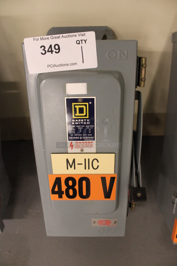 Square D Gray Metal Heavy Duty Safety Switch. 7x6x15. (Basement: Room 019) - Image 1 of 4