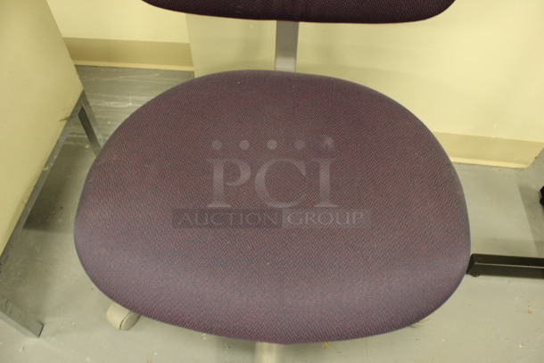 Purple Office Chair on Casters. 21x21x34. (Basement: Room 019) - Image 3 of 3