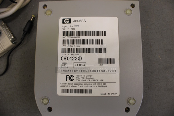 2 HP WPL 10 Wireless Print Servers. 5.5x7x1.5. 2 Times Your Bid! (Basement: Room 019)  - Image 4 of 4