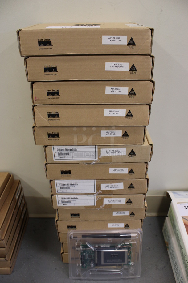 15 BRAND NEW IN BOX! Cisco Systems Aironet 350 Series Wireless LAN Adapters. 15 Times Your Bid! (Basement: Room 019) - Image 3 of 5