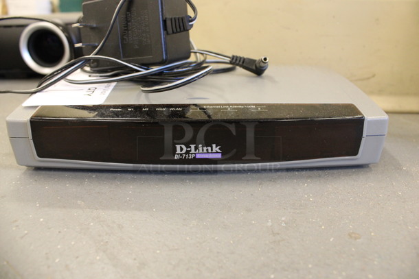 D-link Model Di-713P Wireless Gateway. 9x5.5x1.5. (Basement: Room 019) - Image 2 of 5
