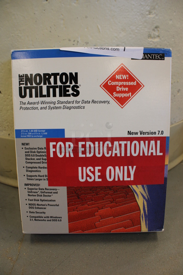 IN ORIGINAL BOX! Norton Utilities Compressed Drive Support. (Basement: Room 019)