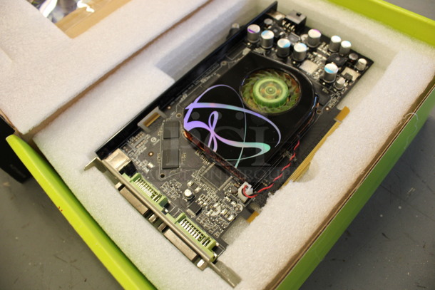 IN ORIGINAL BOX! GE Force 7950GT 570M Extreme Graphic Card. (Basement: Room 019) - Image 5 of 8