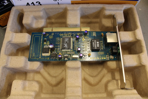 IN ORIGINAL BOX! Netgear Gigabit Ethernet PCI Adapter. (Basement: Room 019) - Image 3 of 8