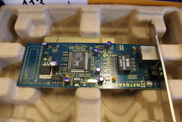 IN ORIGINAL BOX! Netgear Gigabit Ethernet PCI Adapter. (Basement: Room 019) - Image 5 of 8