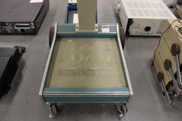 465 Metal Floor Style Oscilloscope on Scope Mobile Model 200 Stand w/ Casters. 16x21x40. (Basement: Room 019) - Image 4 of 6