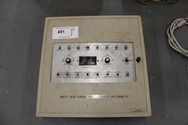 Metal Electronic Unit. 15.5x3.5x15.5. (Basement: Room 019)