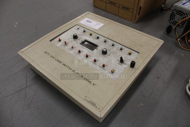 Metal Electronic Unit. 15.5x3.5x15.5. (Basement: Room 019) - Image 4 of 5