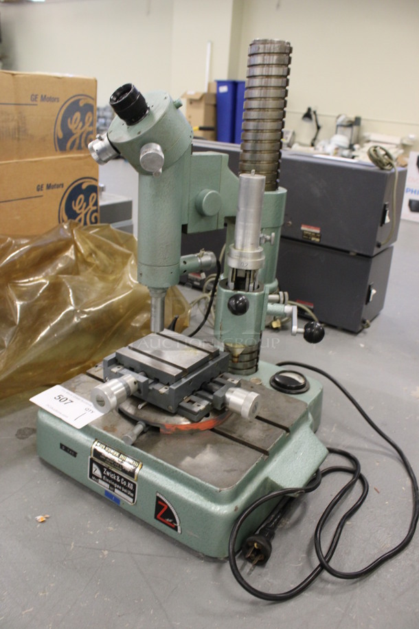 Zwick & Co Model Z 323 Metal Countertop Hardness Testing Machine w/ Cover. 16x14x22. (Basement: Room 019) - Image 4 of 9