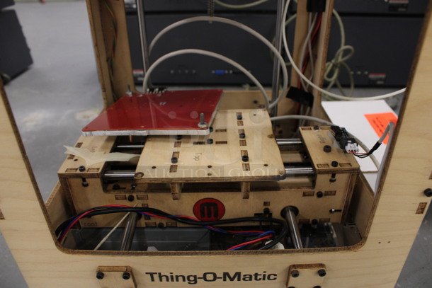 Thing-o-matic Maker Bot Industries Unit. 12x12x18. (Basement: Room 019) - Image 5 of 9